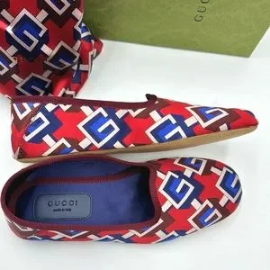 Gucci | Shoes | Gucci Satin Voyage Eco Geometric Print  display picture 2